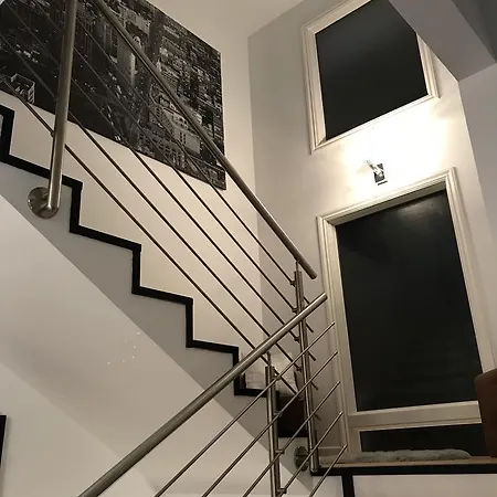 De Lujo Villa *
